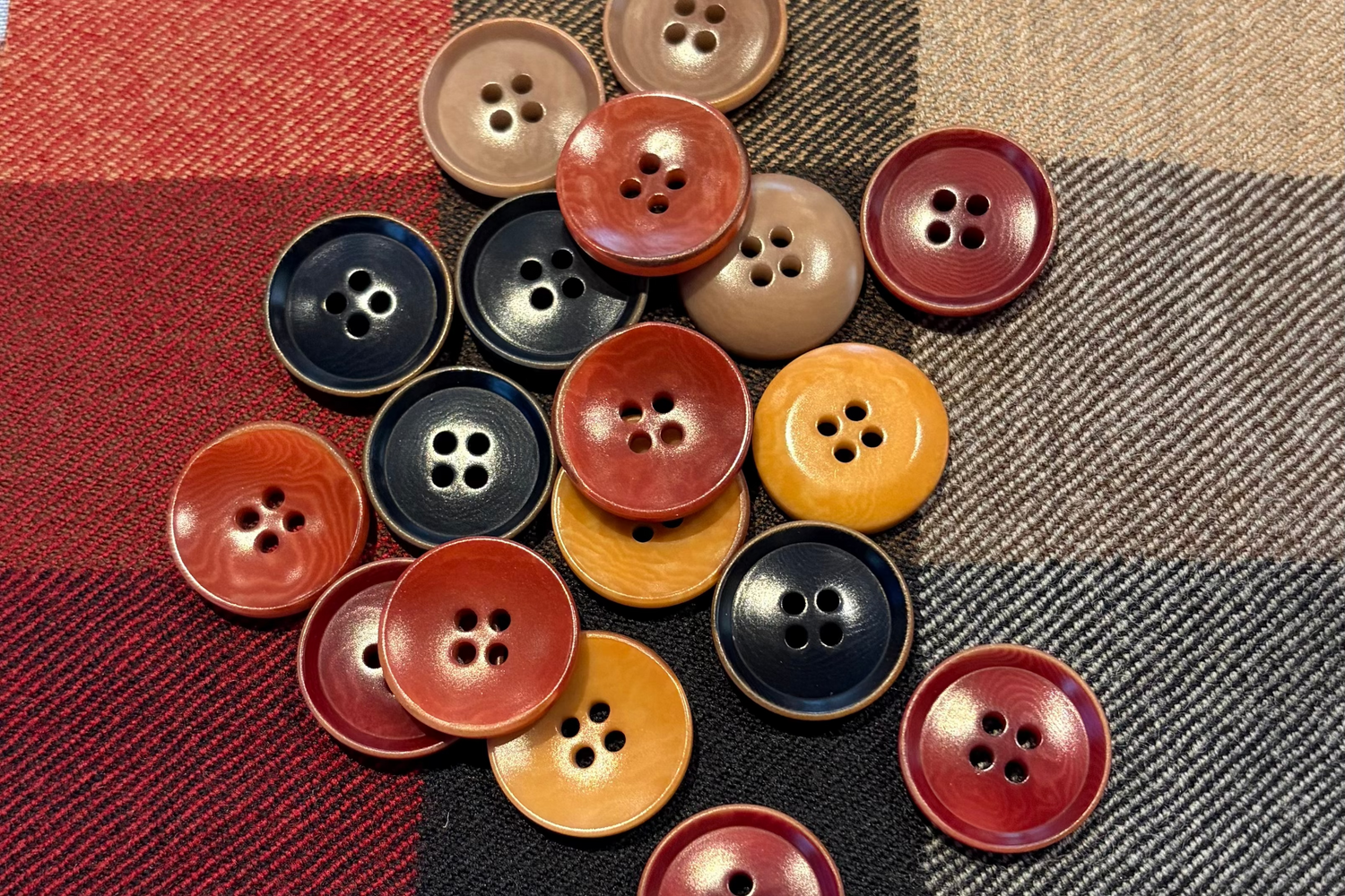 Corozo Buttons