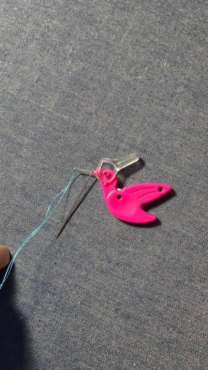 Birdy Needle Threader with Cutter